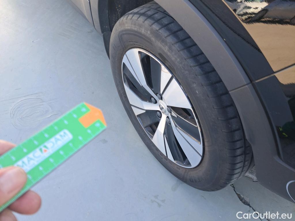  Volvo  XC 40 VOLVO XC40 / 2021 / 5P / todoterreno 1.5 T4 Recharge PHEV Core Auto #10