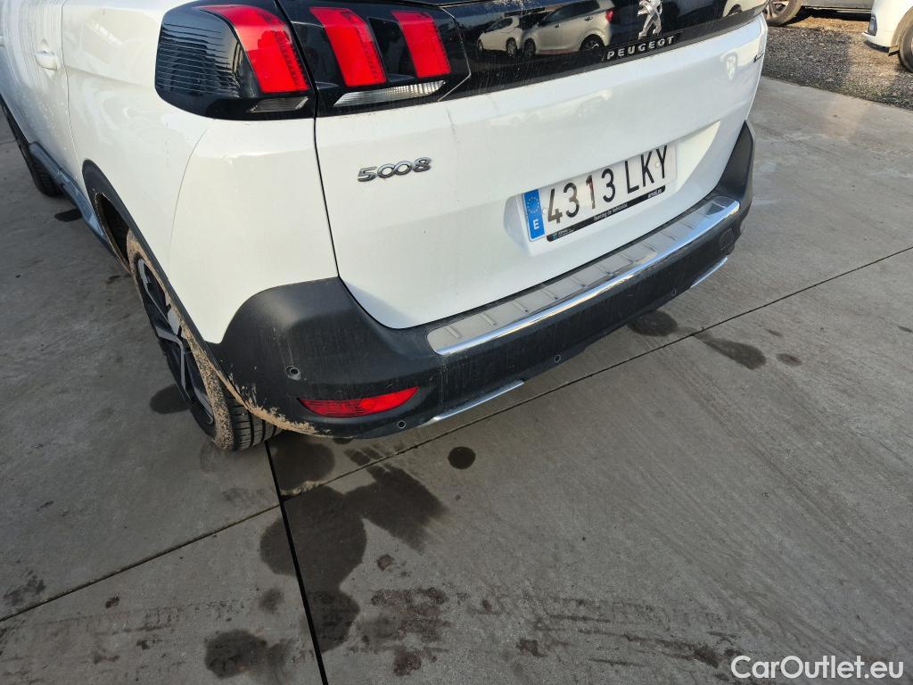  Peugeot  5008 PEUGEOT  / 2017 / 5P / todoterreno GT Line 1.6 PureTech 132kW (180CV) EAT8 #29