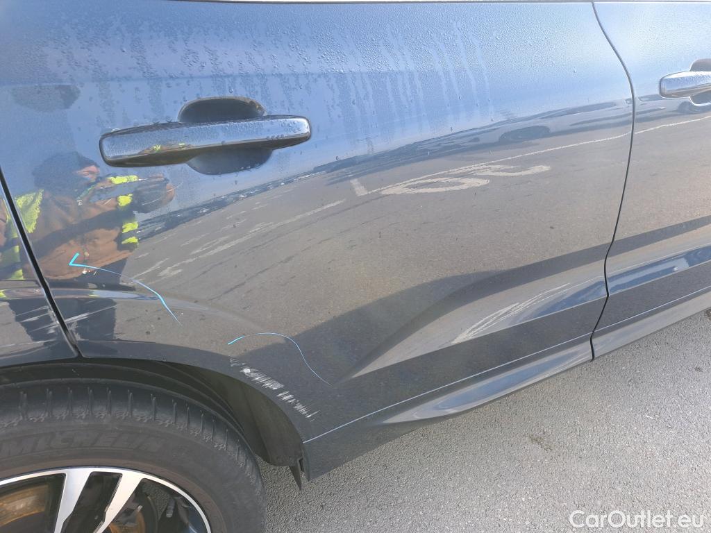  Volvo  XC60 VOLVO  / 2017 / 5P / todoterreno 2.0 T4 Business Plus Auto (CX) #7