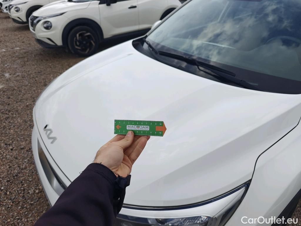  KIA  STONIC KIA  / 2017 / 5P / todoterreno 1.0 T-GDi 74kW (100CV) MHEV iMT Drive #4