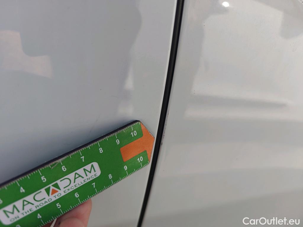  Seat  Leon SEAT León / 2016 / 5P / berlina con portón 2.0 TDI 110kW DSG-7 S&S Xcellence Ed Pl #36