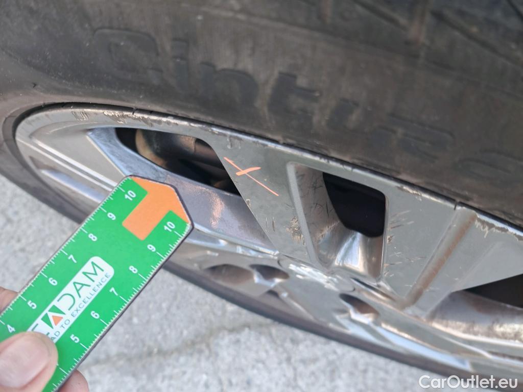  Peugeot  208 PEUGEOT  / 2019 / 5P / berlina con portón BlueHDi 73kW (100CV) Active Pack (AC2) #12