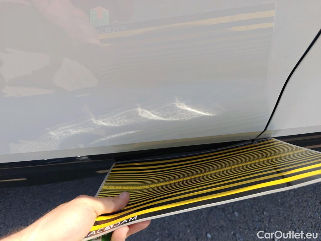  Audi  Q2 AUDI  / 2016 / 5P / todoterreno Design 35 TFSI 110kW (150CV) S tronic #51