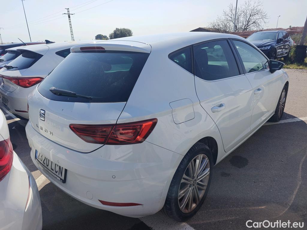  Seat  Leon SEAT León / 2016 / 5P / berlina con portón 2.0 TDI 110kW DSG-7 S&S Xcellence Ed Pl #18