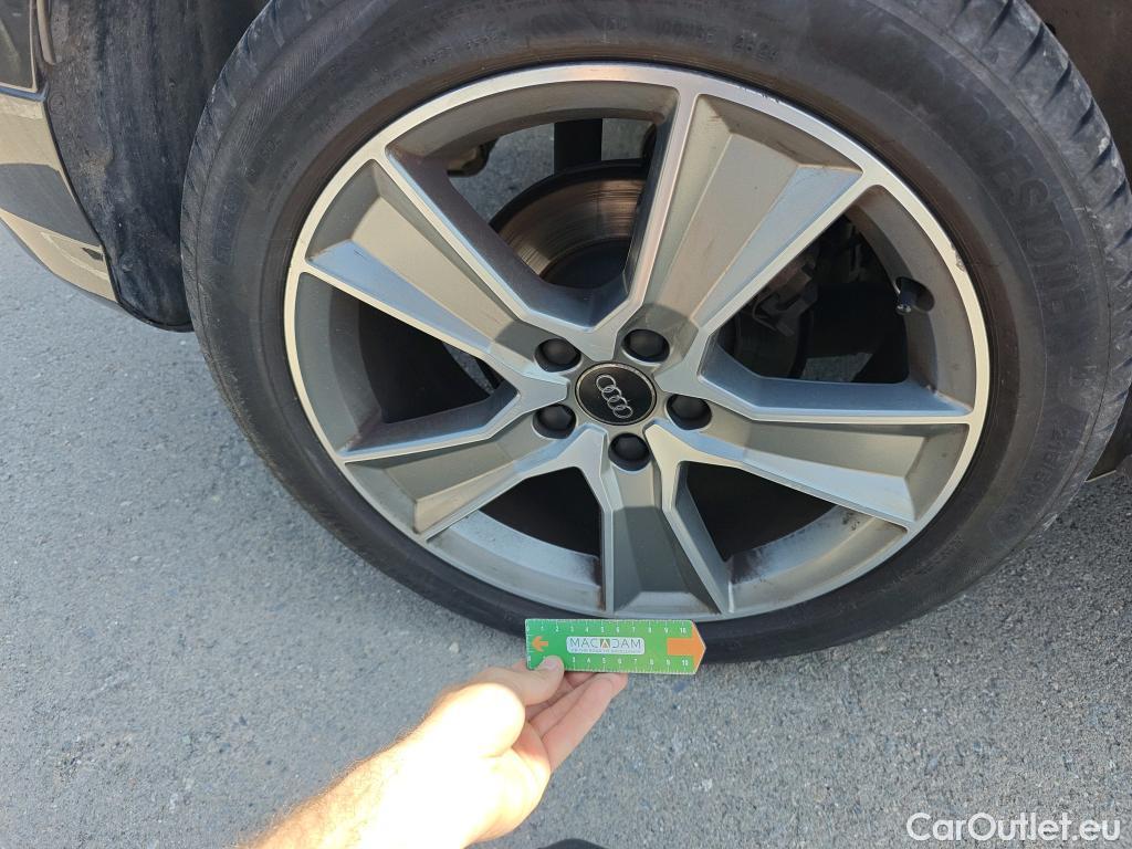  Audi  Q2 AUDI  / 2016 / 5P / todoterreno Design 35 TFSI 110kW (150CV) S tronic #48