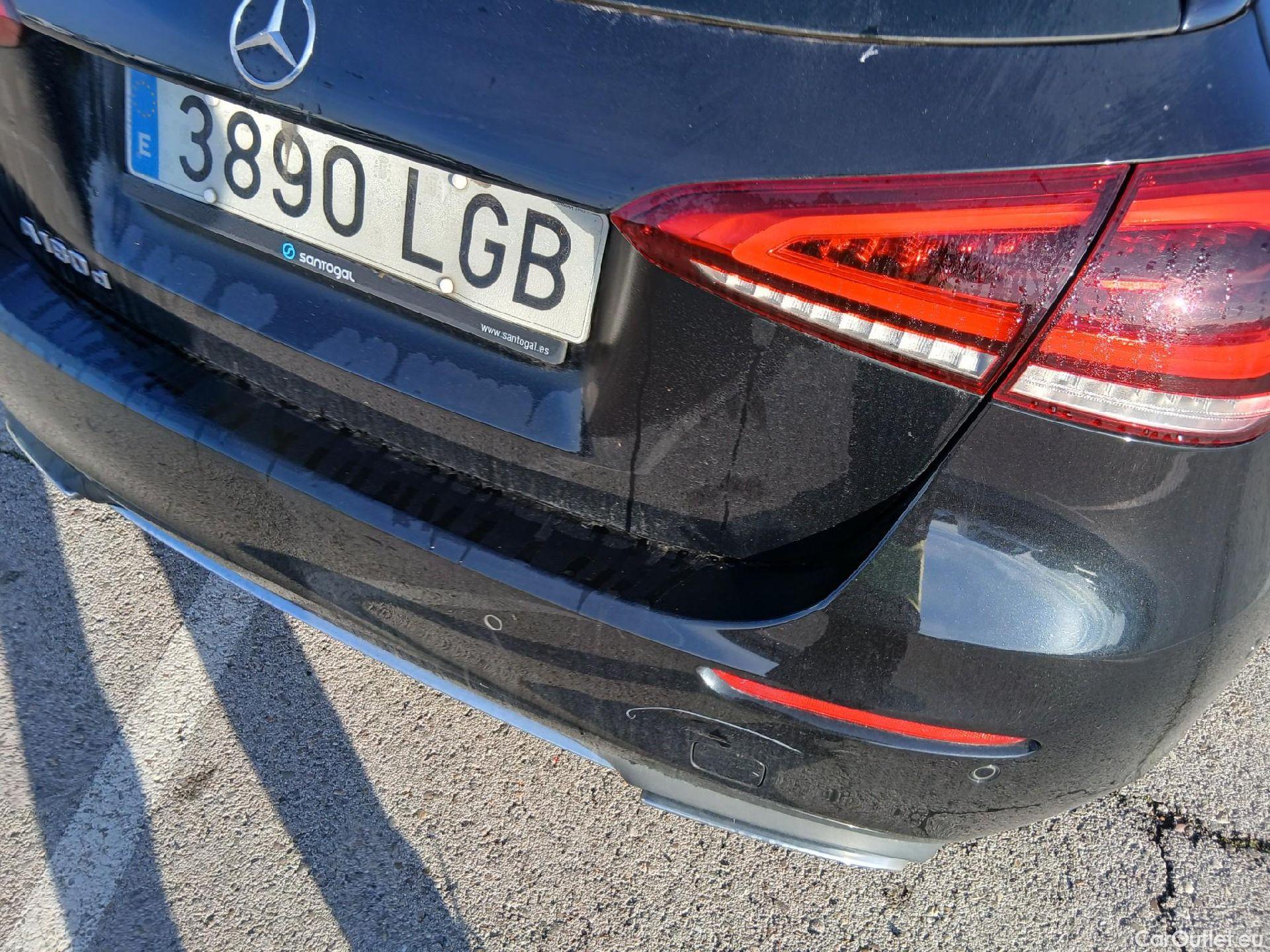  Mercedes  A-Klasse MERCEDES-BENZ Clase A / 2018 / 5P / berlina con portón A 180 d #16