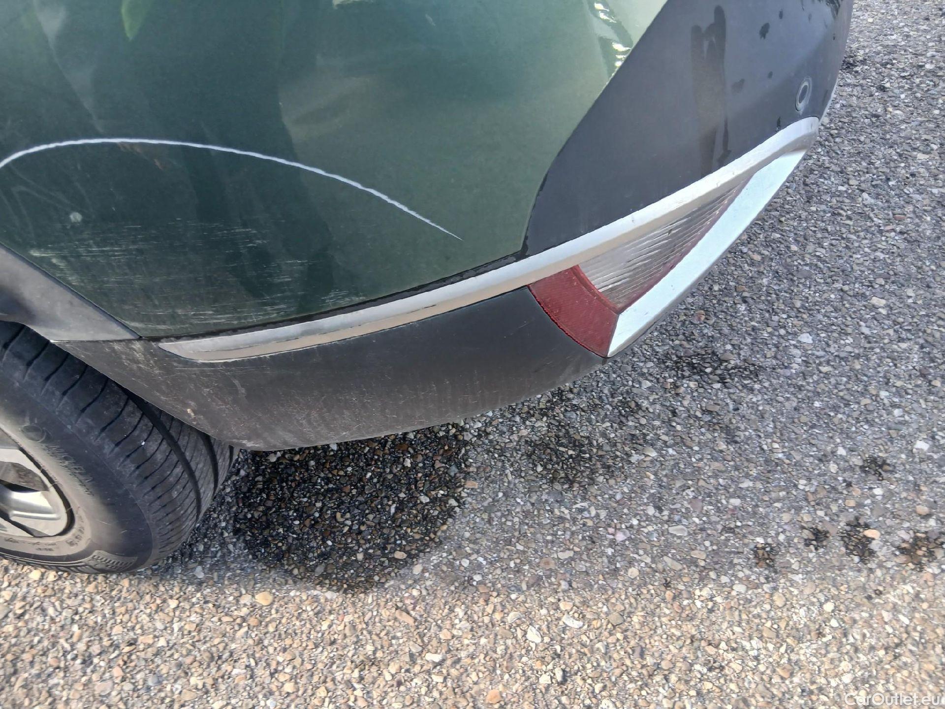  KIA  Sportage KIA  / 2022 / 5P / todoterreno 1.6 T-GDi MHEV 110kW (150CV) Drive 4x2 #19