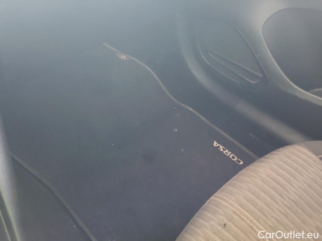  Opel  Corsa OPEL  / 2019 / 5P / berlina con portón 1.5D DT 74kW (100CV) Edition #23