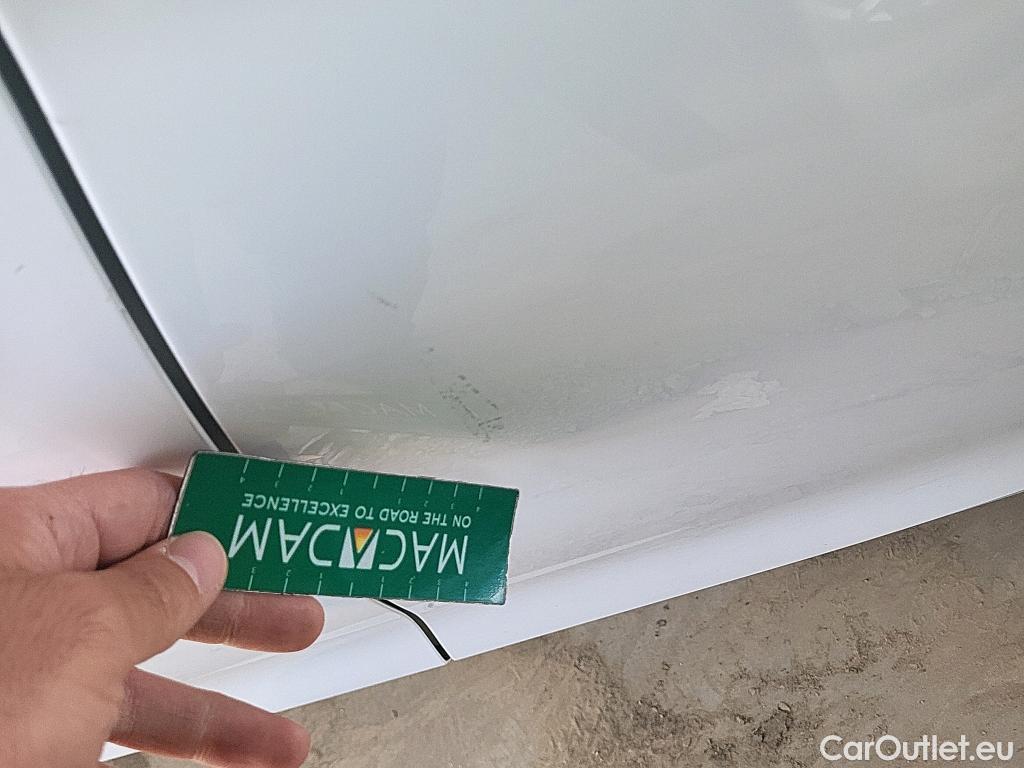  Opel  Corsa OPEL  / 2019 / 5P / berlina con portón 1.5D DT 74kW (100CV) Edition #18