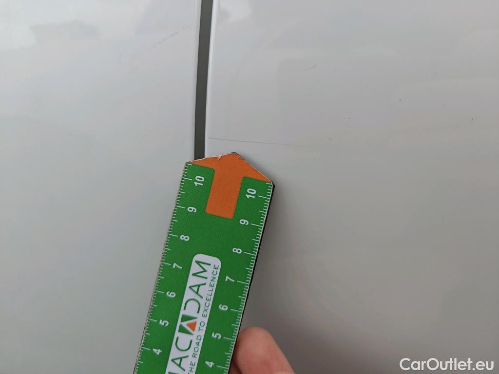  KIA  STONIC KIA  / 2017 / 5P / todoterreno 1.0 T-GDi 74kW (100CV) MHEV iMT Drive #25