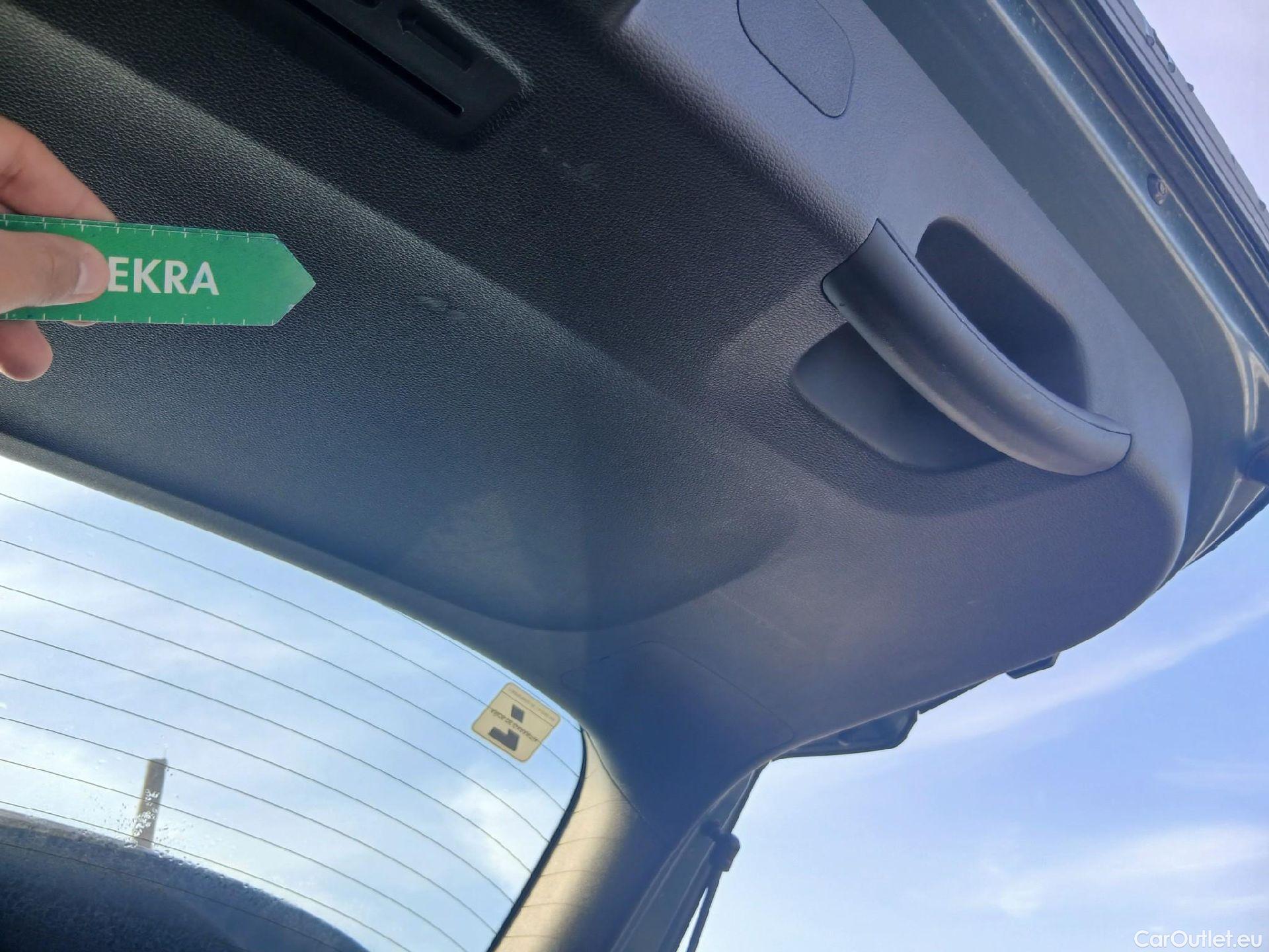  KIA  Sportage KIA  / 2022 / 5P / todoterreno 1.6 T-GDi MHEV 110kW (150CV) Drive 4x2 #4