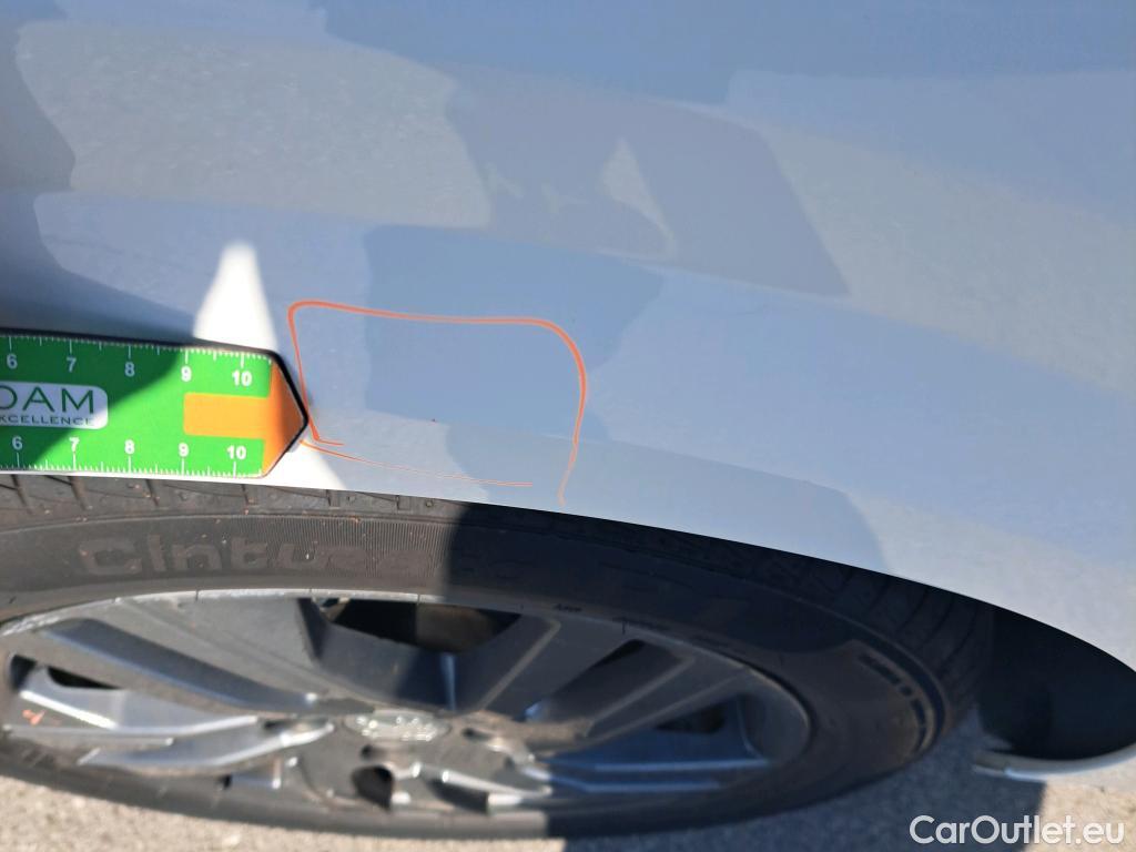  Peugeot  208 PEUGEOT  / 2019 / 5P / berlina con portón BlueHDi 73kW (100CV) Active Pack (AC2) #28