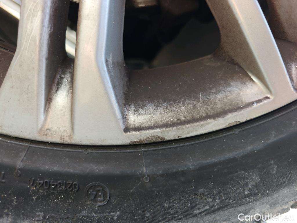  Seat  Leon SEAT León / 2016 / 5P / berlina con portón 2.0 TDI 110kW DSG-7 S&S Xcellence Ed Pl #7