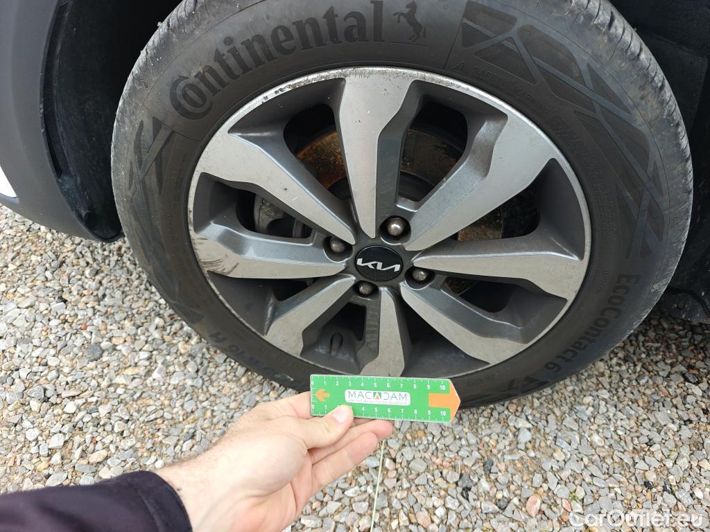  KIA  STONIC KIA  / 2017 / 5P / todoterreno 1.0 T-GDi 74kW (100CV) MHEV iMT Drive #1