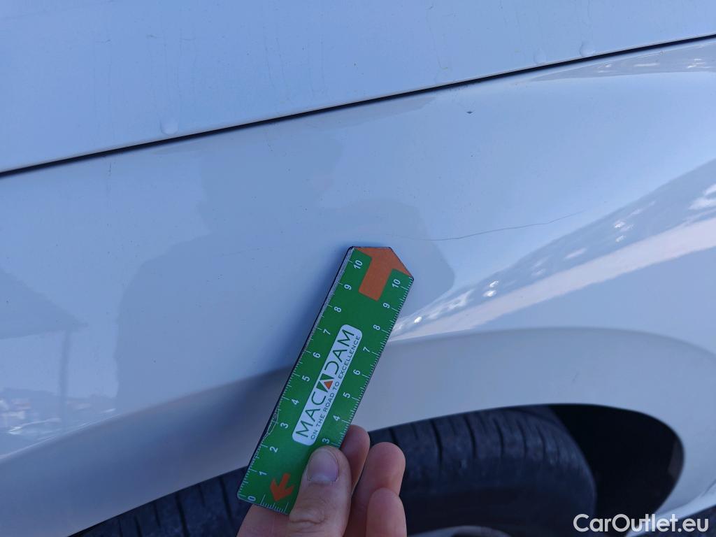  Skoda  KAMIQ SKODA  1.0 TSI 81kW (110CV) DSG Ambition (CX) #16