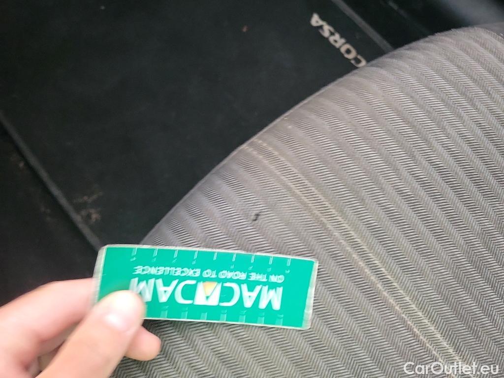  Opel  Corsa OPEL  / 2019 / 5P / berlina con portón 1.5D DT 74kW (100CV) Edition #12