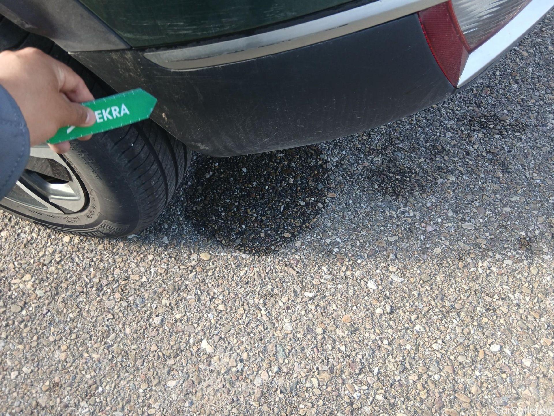  KIA  Sportage KIA  / 2022 / 5P / todoterreno 1.6 T-GDi MHEV 110kW (150CV) Drive 4x2 #18