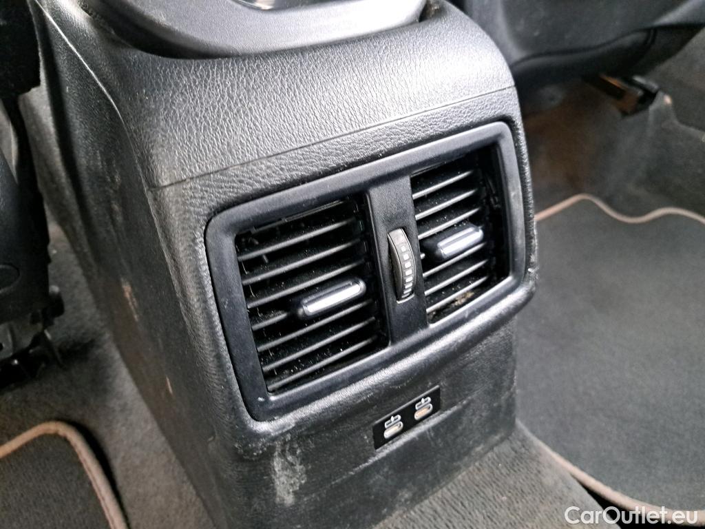  Bmw  X1 BMW  / 2015 / 5P / todoterreno sDrive18d #10