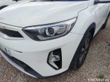  KIA  STONIC KIA  / 2017 / 5P / todoterreno 1.0 T-GDi 74kW (100CV) MHEV iMT Drive #16