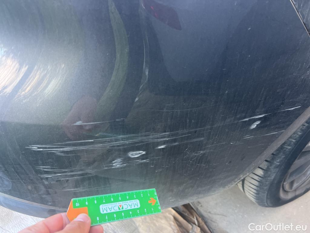  Peugeot  508 PEUGEOT  / 2018 / 5P / berlina con portón 5P Business Line BlueHDi 130 EAT8 (AC) #11