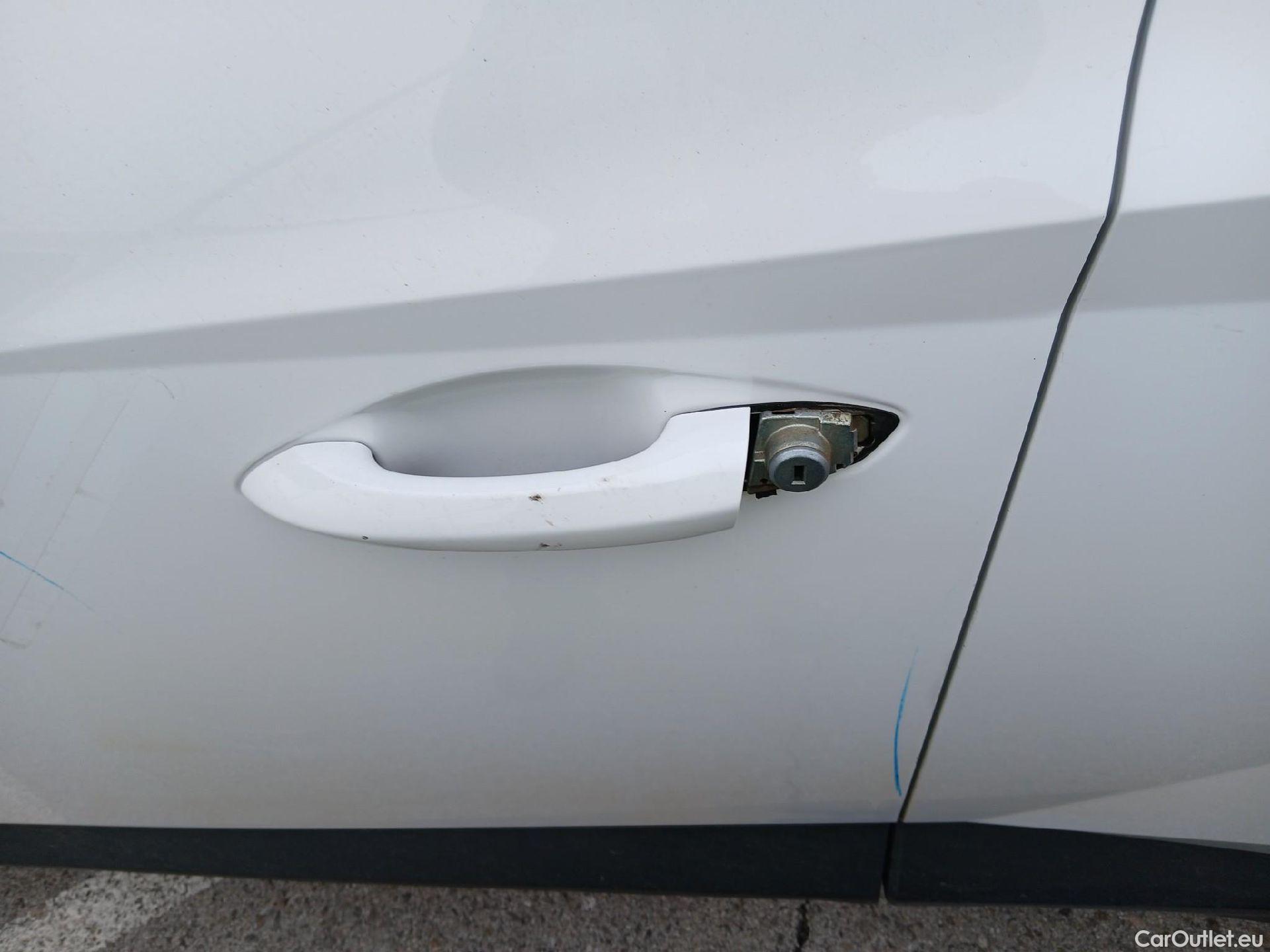  Hyundai  Tucson HYUNDAI  / 2020 / 5P / todoterreno 1.6 CRDI 85kW (115CV) Maxx #18