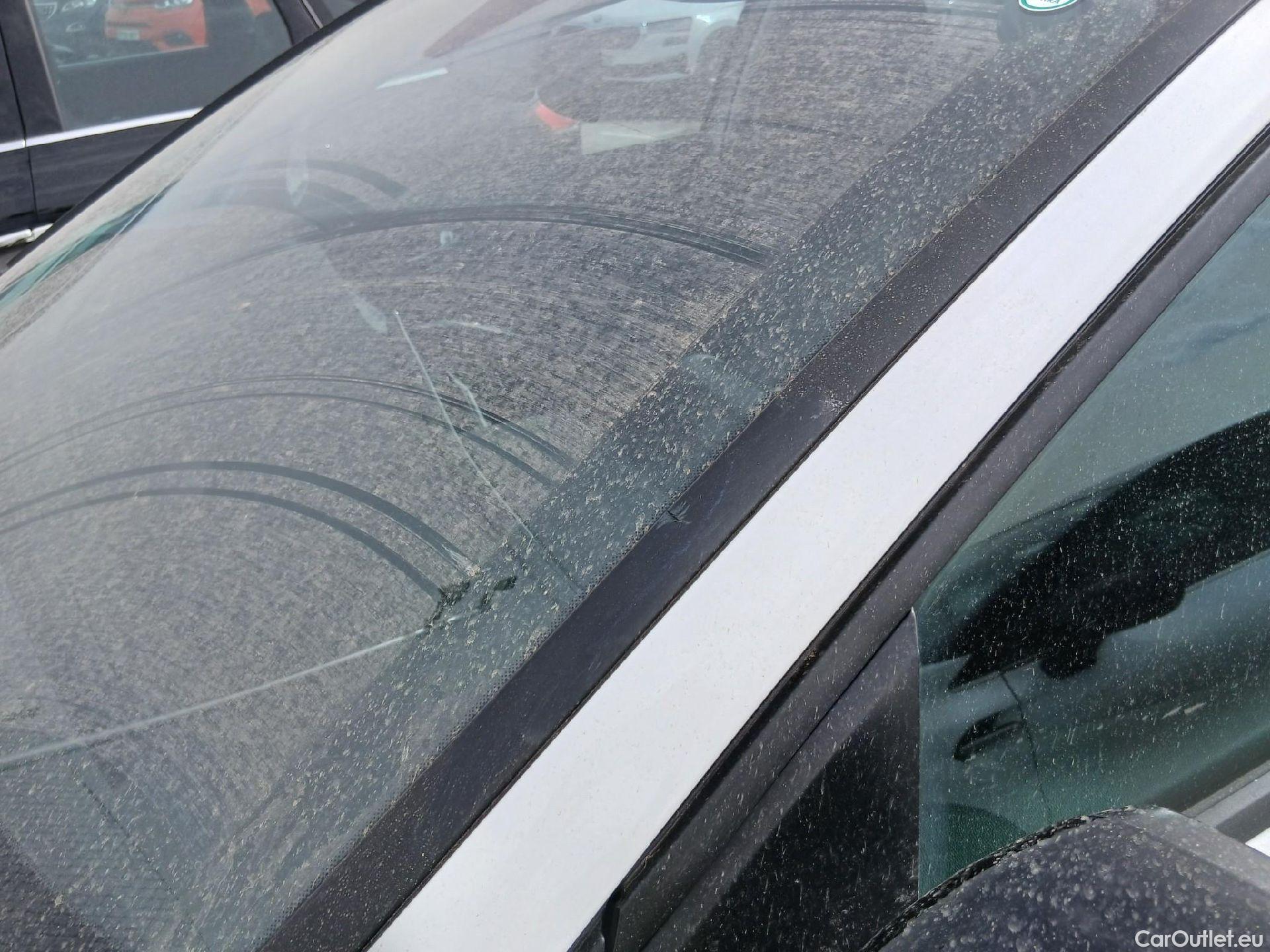  Opel   Grandland X OPEL Grandland / 2021 / 5P / todoterreno 1.5 CDTi Business Edition Auto #54