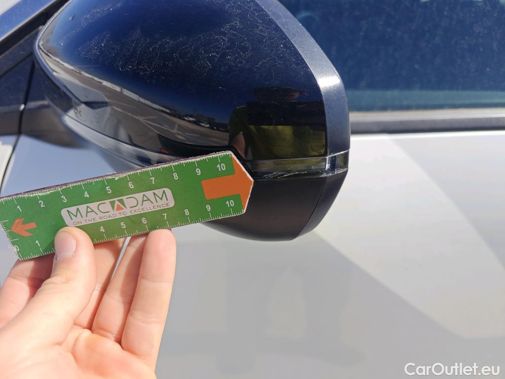  Peugeot  3008 PEUGEOT  / 2020 / 5P / todoterreno 1.2 PureTech 96KW S&S Active Pack EAT8 #21