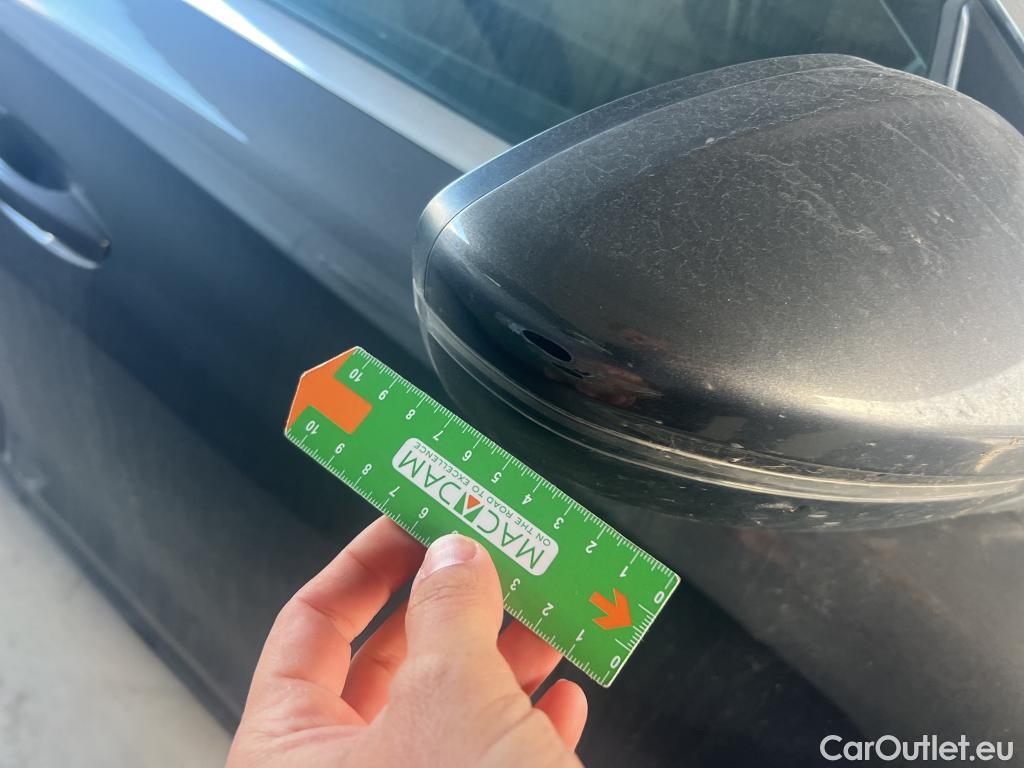  Peugeot  508 PEUGEOT  / 2018 / 5P / berlina con portón 5P Business Line BlueHDi 130 EAT8 (AC) #14