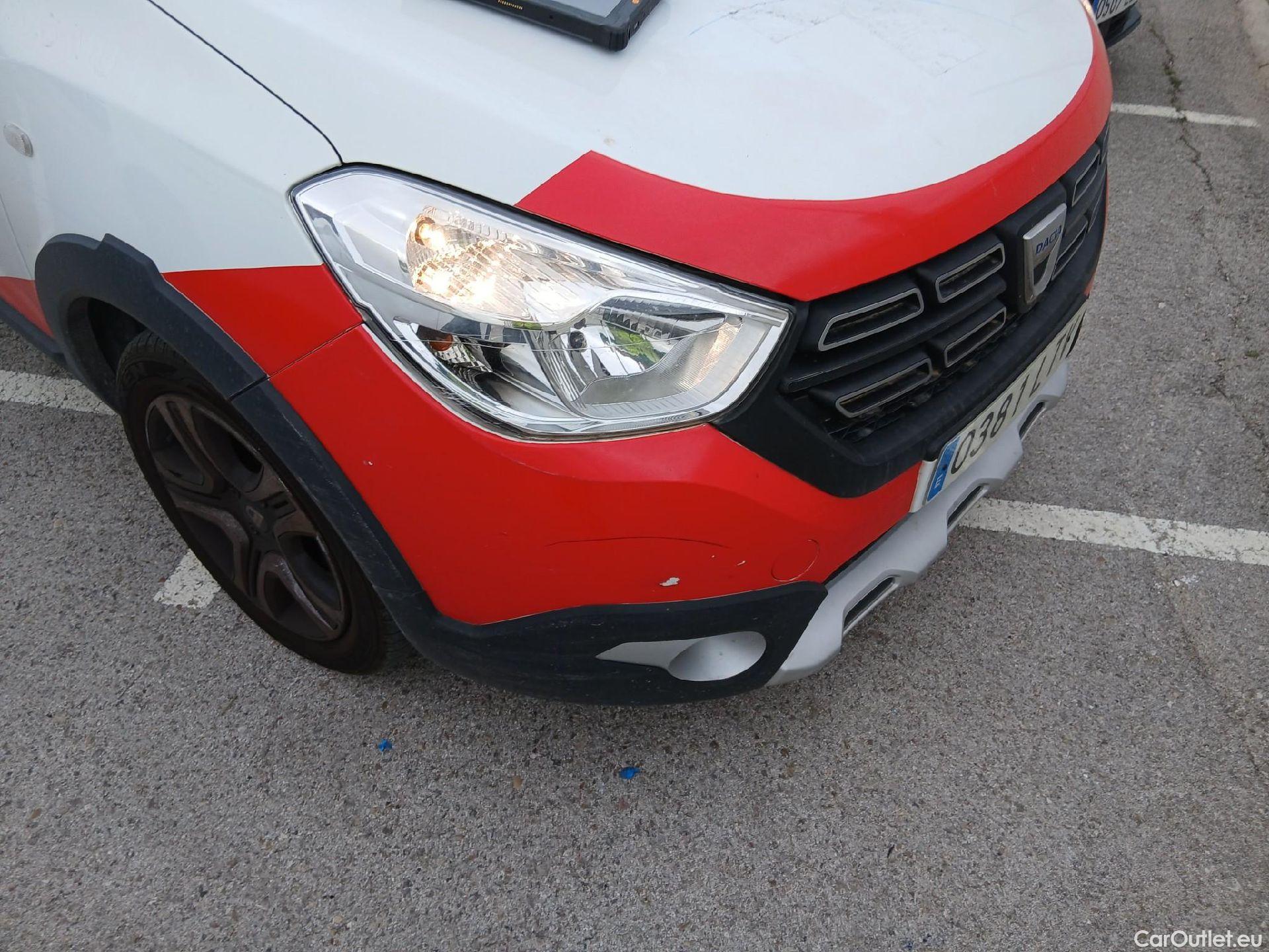  Dacia  Lodgy DACIA  / 2012 / 5P / monovolumen compacto SL Aniversario Blue dCi 85kW(115CV) 7Pl(SP) #8