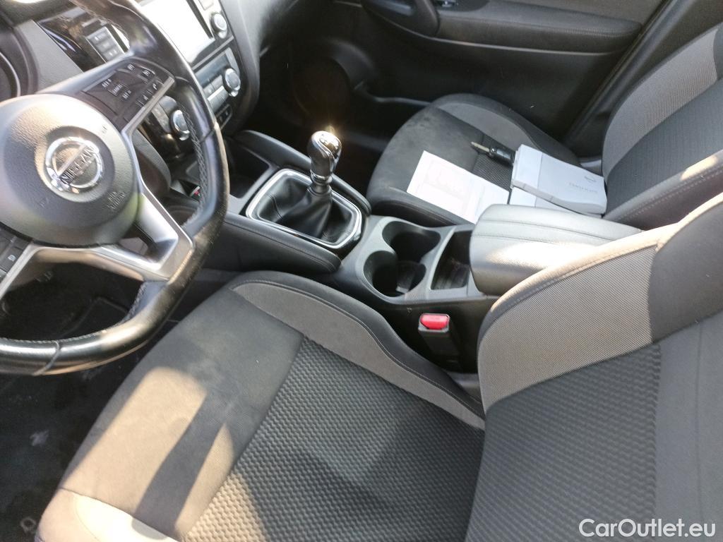 Nissan  Qashqai NISSAN  / 2017 / 5P / todoterreno DIG-T 103 kW (140 CV) E6D ACENTA #26