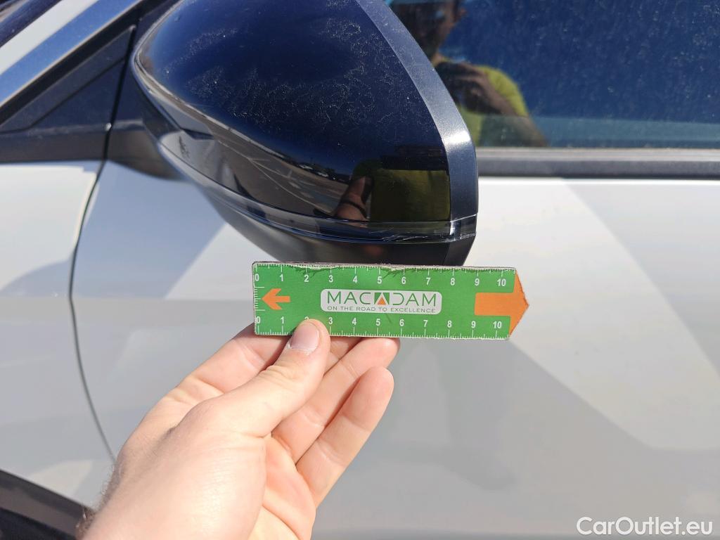  Peugeot  3008 PEUGEOT  / 2020 / 5P / todoterreno 1.2 PureTech 96KW S&S Active Pack EAT8 #20