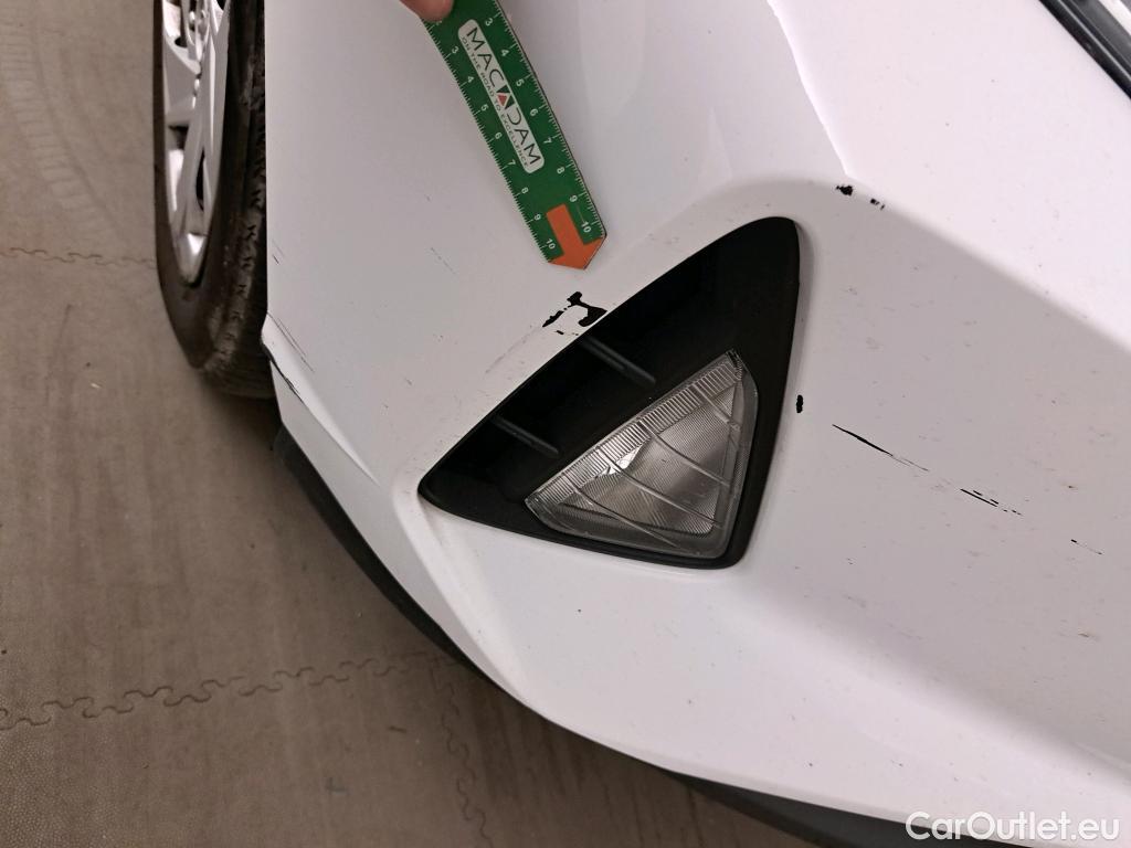  Hyundai  i20 HYUNDAI  / 2020 / 5P / berlina con portón 1.0 TGDI 74kW (100CV) 48V Essence #16