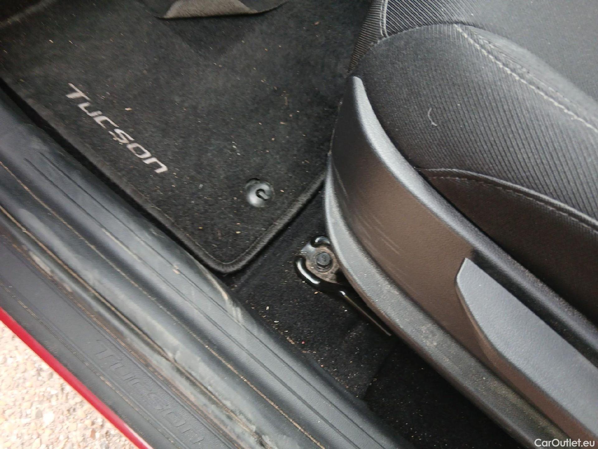  Hyundai  Tucson HYUNDAI  / 2020 / 5P / todoterreno 1.6 TGDI PHEV 195kW Maxx Auto 4X4 #2