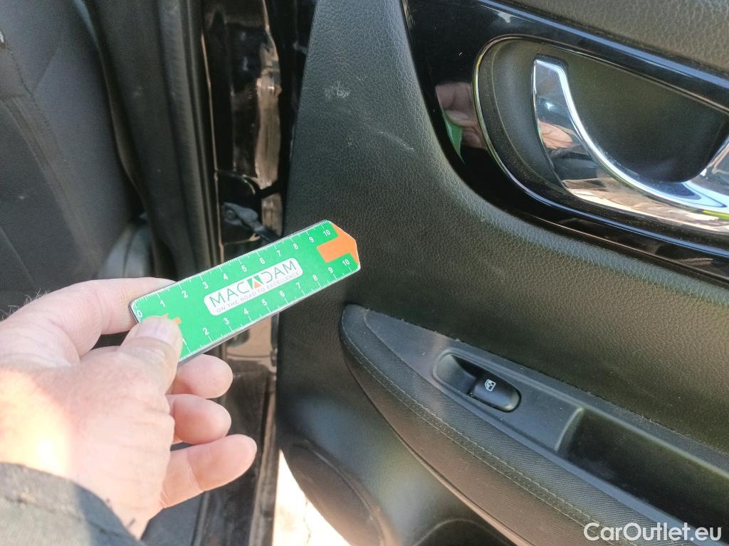  Nissan  Qashqai NISSAN  / 2017 / 5P / todoterreno DIG-T 103 kW (140 CV) E6D ACENTA #34