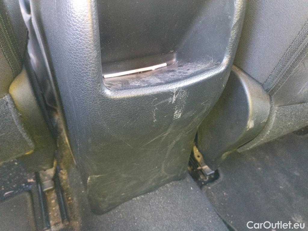  Nissan  Qashqai NISSAN  / 2017 / 5P / todoterreno DIG-T 103 kW (140 CV) E6D ACENTA #13