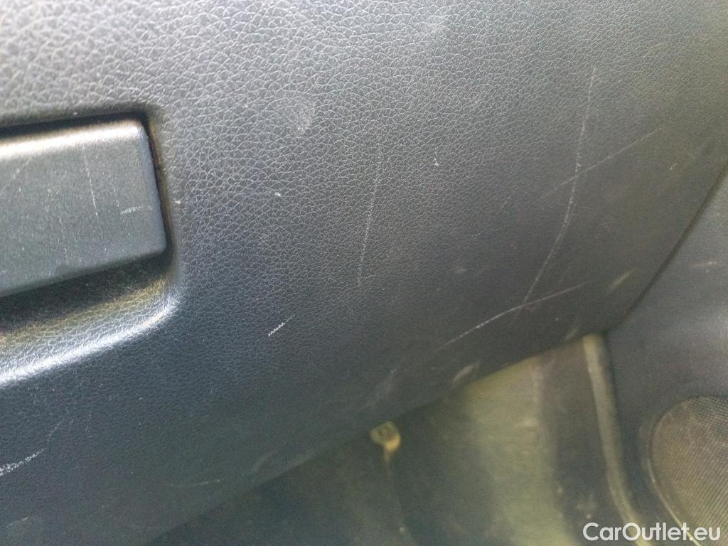  Nissan  Qashqai NISSAN  / 2017 / 5P / todoterreno DIG-T 103 kW (140 CV) E6D ACENTA #32