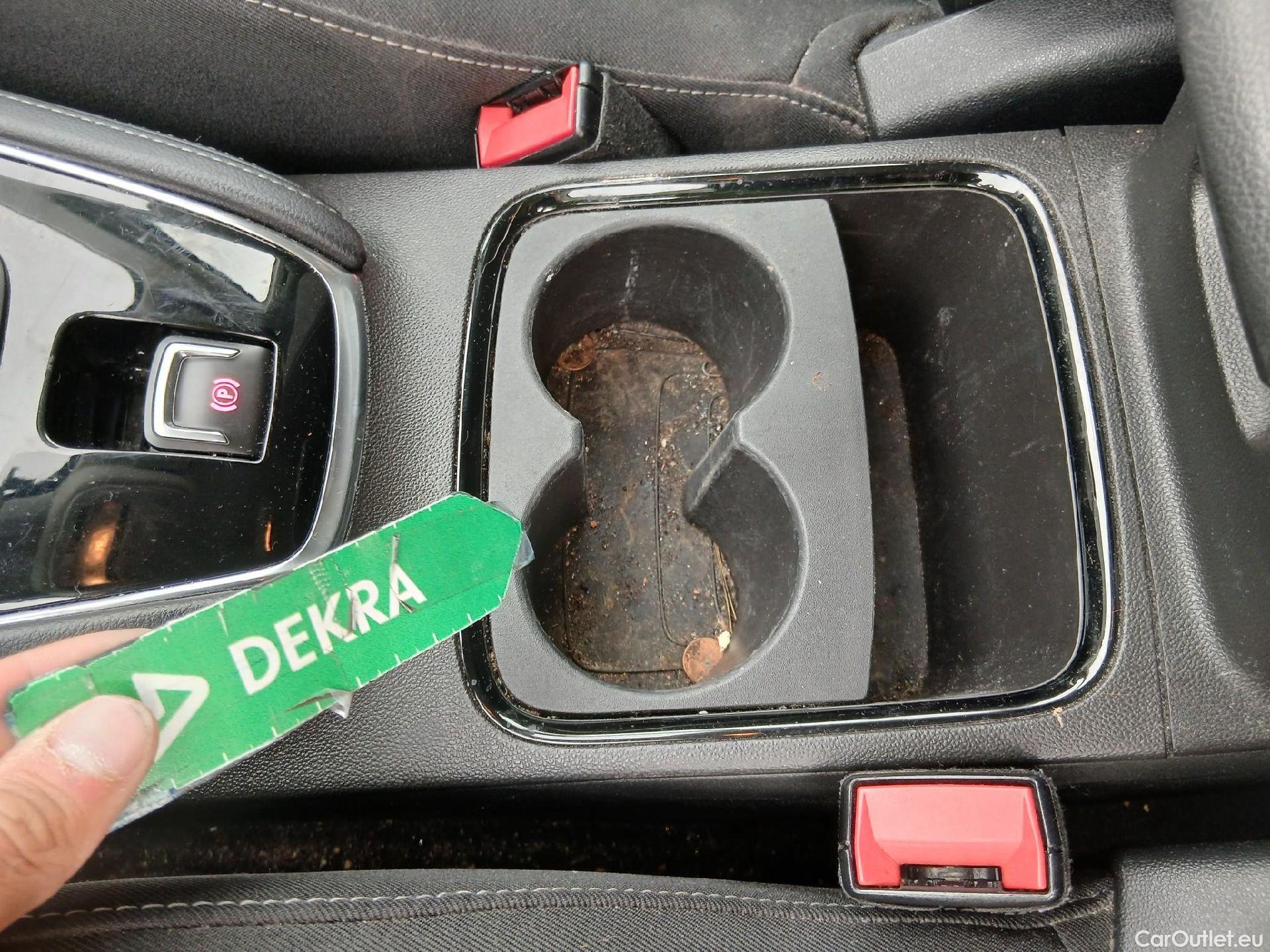  Opel   Grandland X OPEL Grandland / 2021 / 5P / todoterreno 1.5 CDTi Business Edition Auto #16