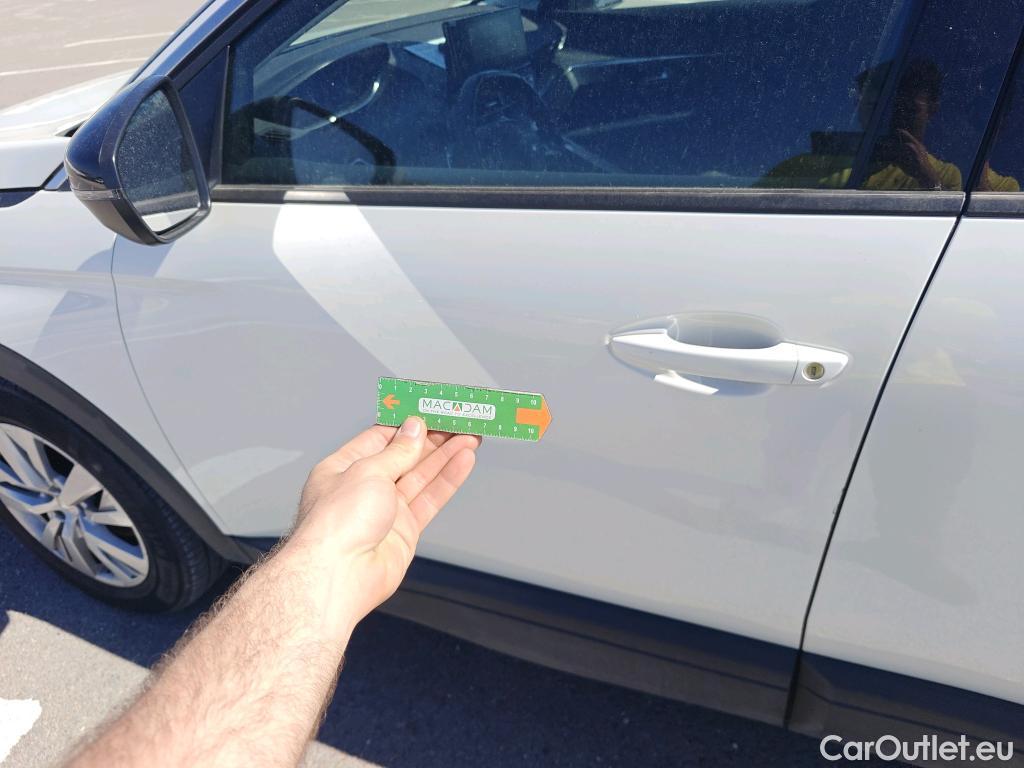  Peugeot  3008 PEUGEOT  / 2020 / 5P / todoterreno 1.2 PureTech 96KW S&S Active Pack EAT8 #3