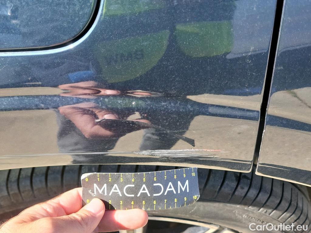  Volvo  XC60 VOLVO  / 2017 / 5P / todoterreno 2.0 D4 Inscription Auto #18