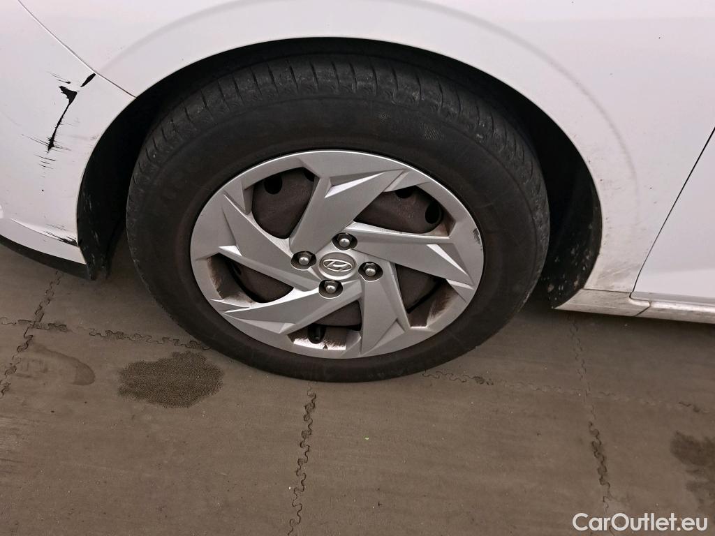  Hyundai  i20 HYUNDAI  / 2020 / 5P / berlina con portón 1.0 TGDI 74kW (100CV) 48V Essence #23