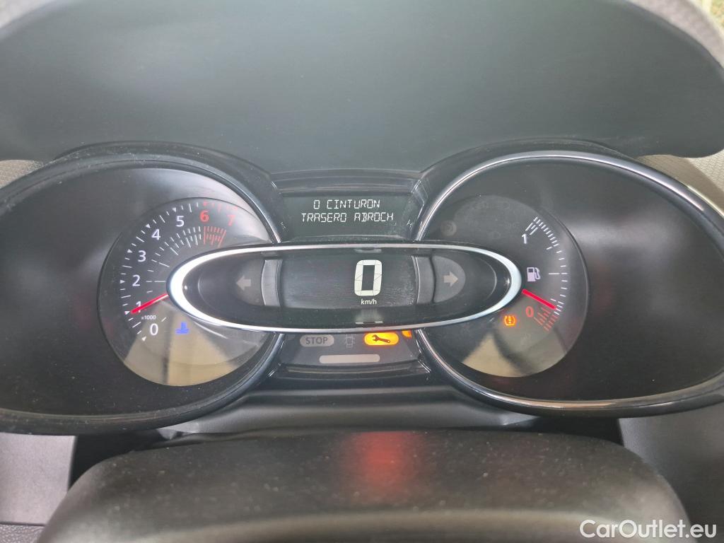  Renault  Clio RENAULT  / 2016 / 5P / berlina con portón Business TCe 66kW (90CV) GLP -18 #39