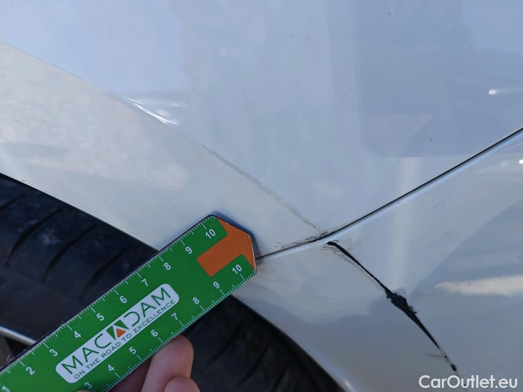  Seat  Leon SEAT Nuevo León / 2020 / 5P / berlina con portón 2.0 TDI 85kW S&S Style Go(SP) #42