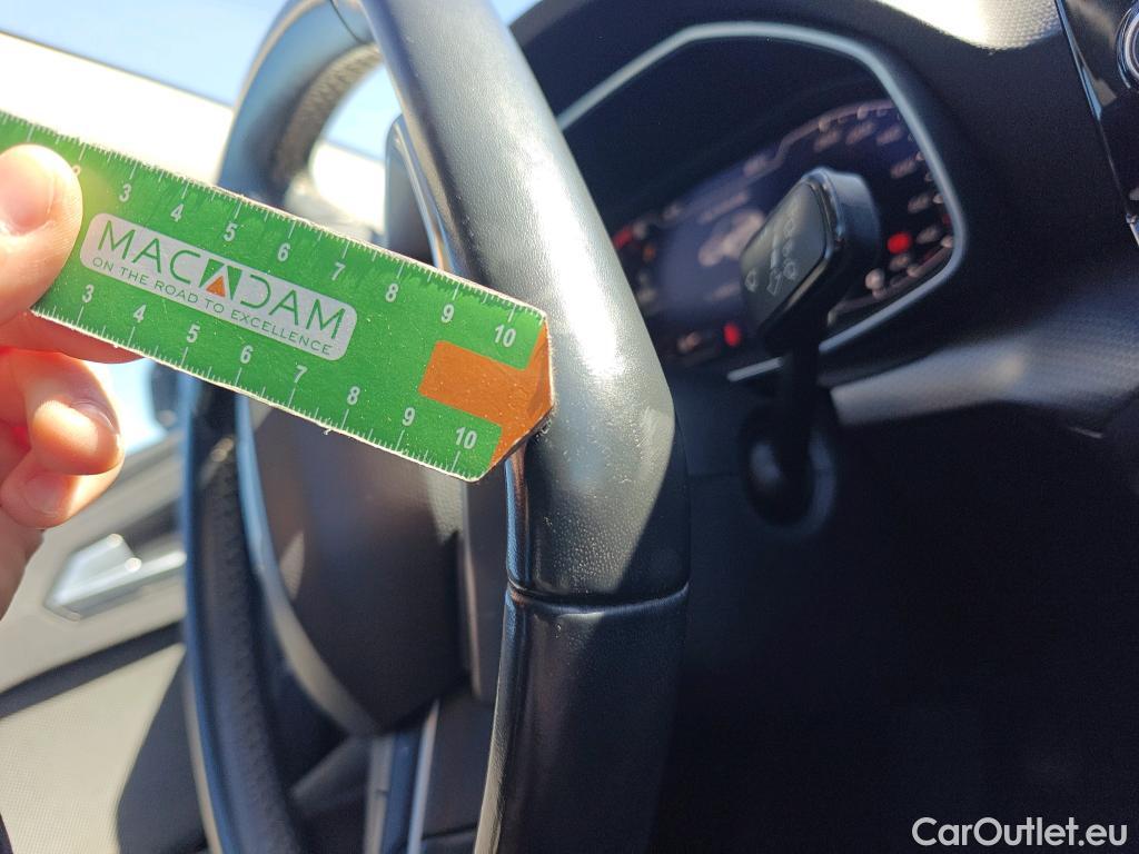  Seat  Leon SEAT Nuevo León / 2020 / 5P / berlina con portón 2.0 TDI 85kW S&S Style Go(SP) #59