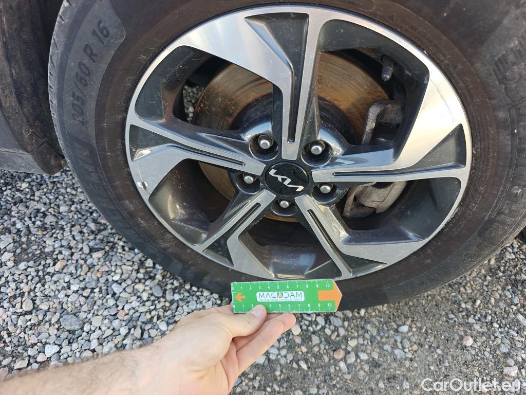  KIA  XCeed  Drive 1.0 T-GDI 120CV MT6 E6d #10