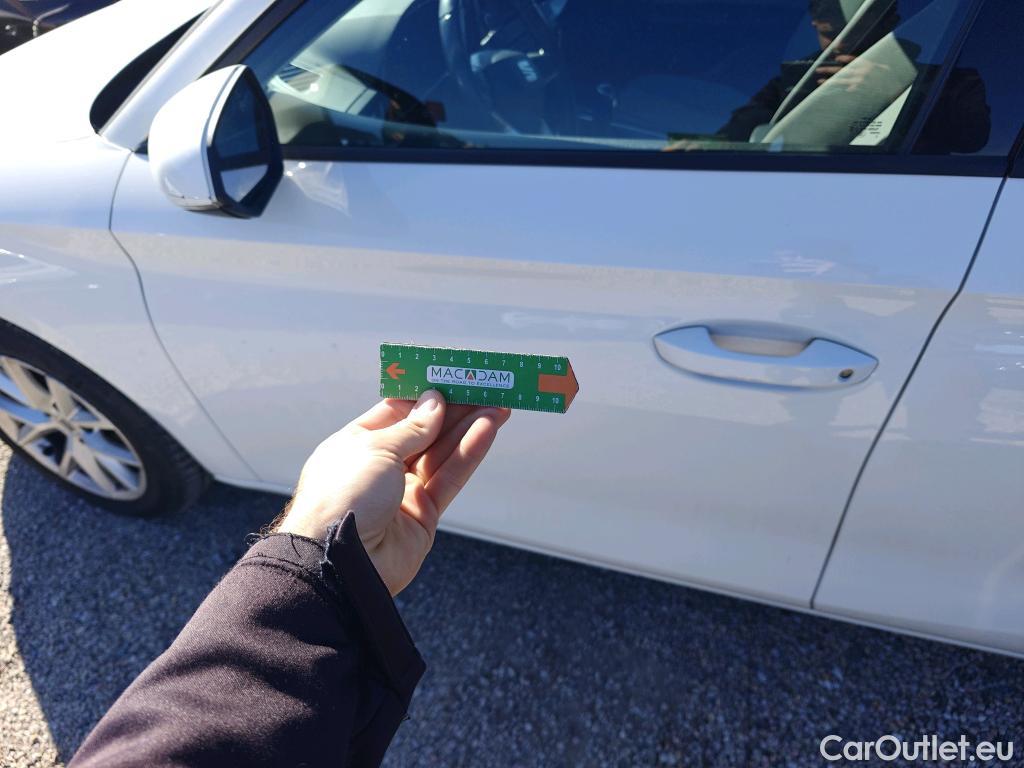  Seat  Leon SEAT Nuevo León / 2020 / 5P / berlina con portón 2.0 TDI 85kW S&S Style Go(SP) #20