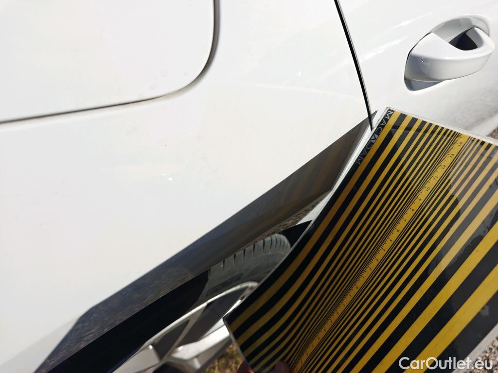  Seat  Leon SEAT Nuevo León / 2020 / 5P / berlina con portón 2.0 TDI 85kW S&S Style Go(SP) #8