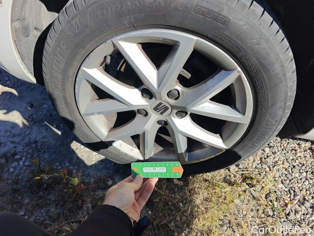  Seat  Leon SEAT Nuevo León / 2020 / 5P / berlina con portón 2.0 TDI 85kW S&S Style Go(SP) #49