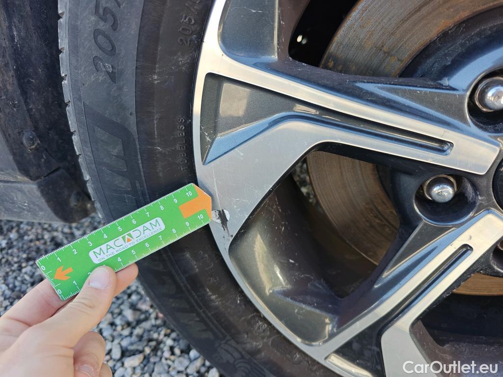  KIA  XCeed  Drive 1.0 T-GDI 120CV MT6 E6d #13