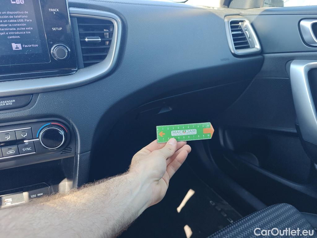  KIA  XCeed  Drive 1.0 T-GDI 120CV MT6 E6d #16