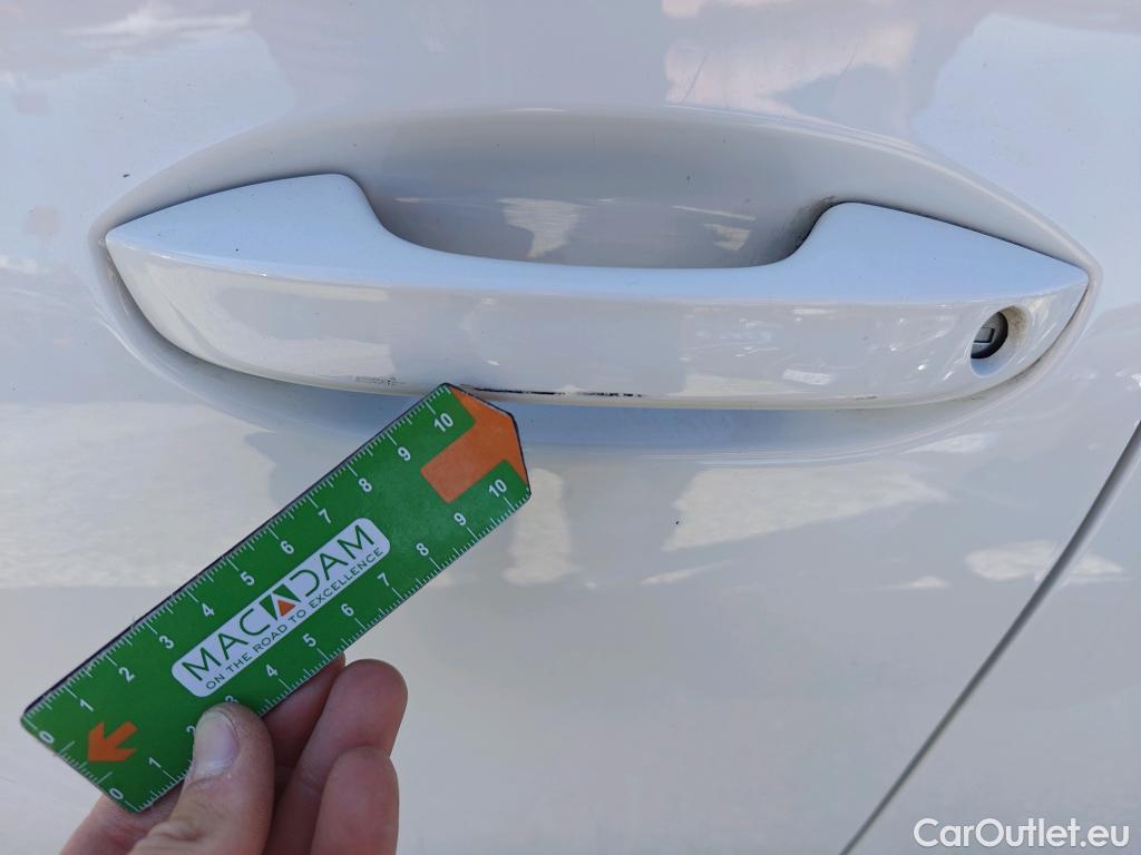  Seat  Leon SEAT Nuevo León / 2020 / 5P / berlina con portón 2.0 TDI 85kW S&S Style Go(SP) #76